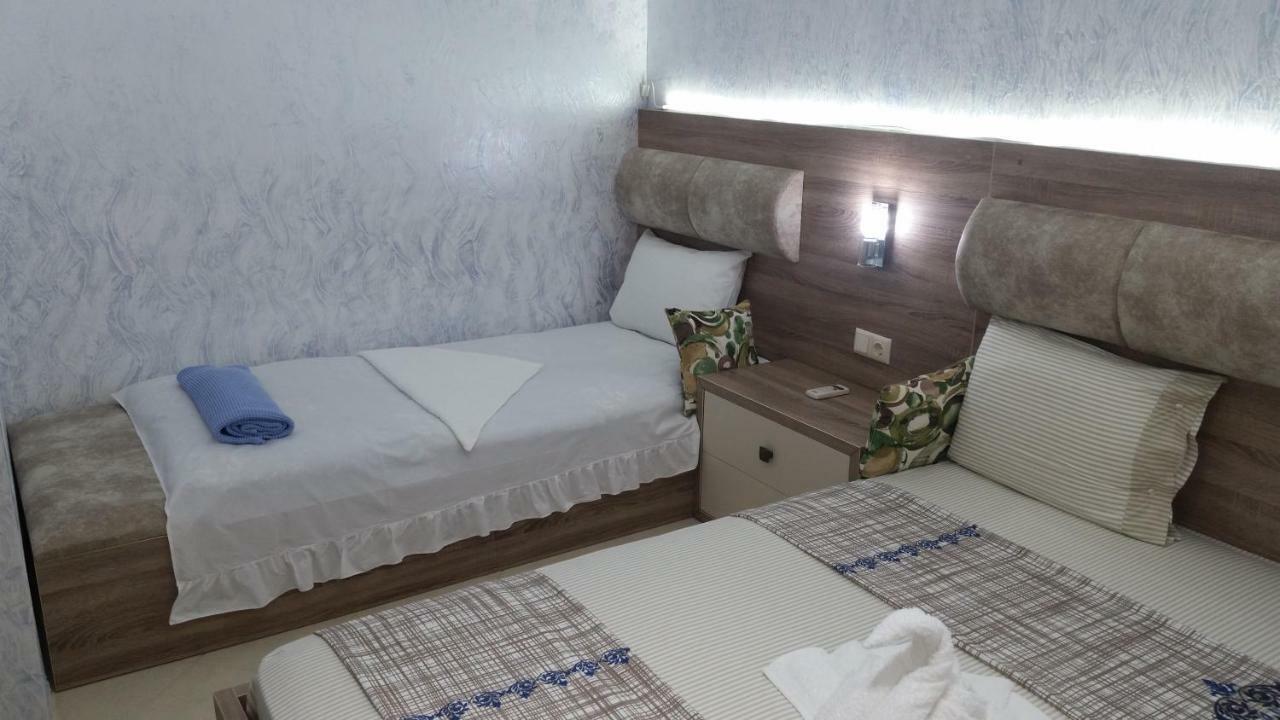 Hotel Ergo บาทูมิ ภายนอก รูปภาพ